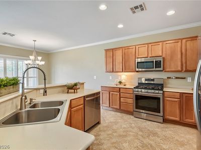 2371 Mourning Warbler Ave