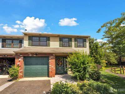 17 Walton Ct