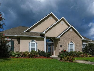 3812 Lake Winnipeg Dr