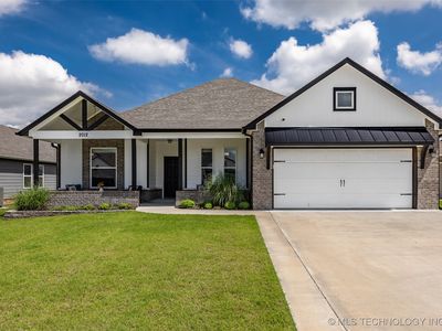 2012 W Huntsville Pl