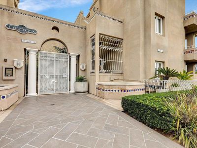 4018 Nobel Dr UNIT 204