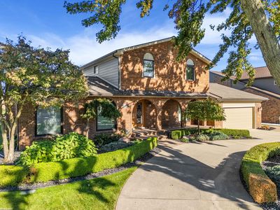 41380 Clairpointe St