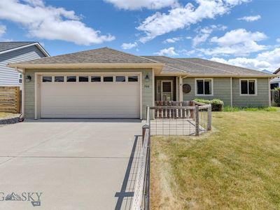 706 Pleiades Pl
