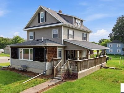 134 6th St NW
