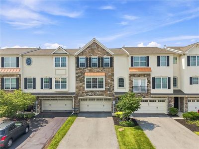 Property at 3589 Lenape Ln, Emmaus, PA