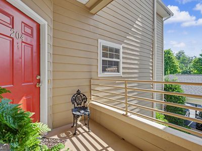 571 Killearney Way Unit 204