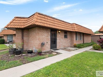 1400 Palm Valley Dr W APT 5B