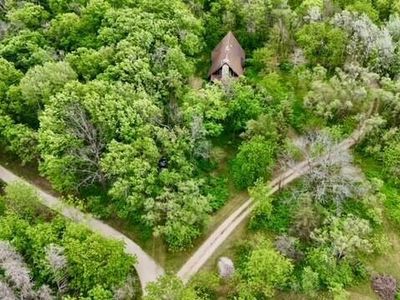 W1275 South Shore DRIVE