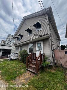 28 Cherry St