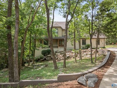 2517 Garth Rd SE