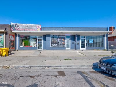 1909-1913 E Yandell Dr