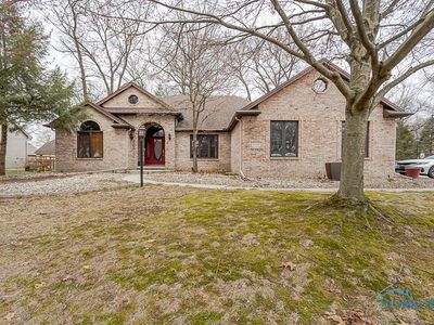 8233 Hidden Forest Dr