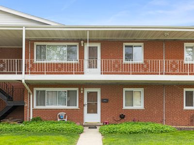 641 Dulles Rd APT B