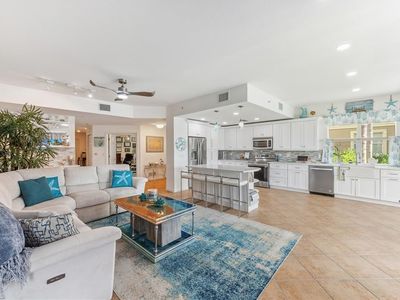 6686 Alden Woods Cir APT 101