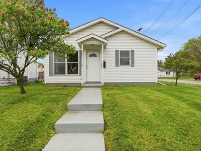 681 Maple Ave