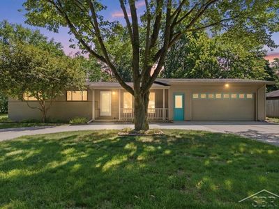 5108 Swede Ave