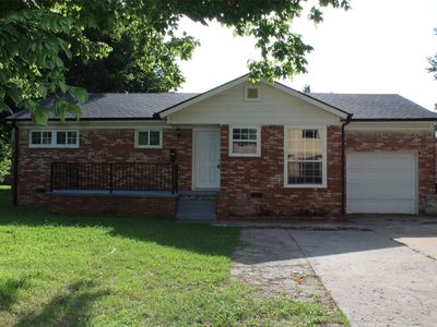 208 N 43rd West Ave