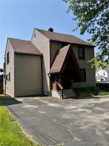 Property at 1087 Ridge Rd, Buffalo, NY