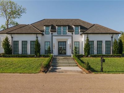 317 Cypress Crossing Dr