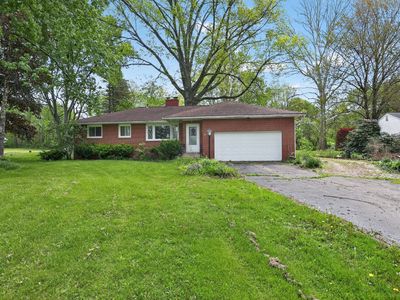2790 Niles Cortland Rd NE