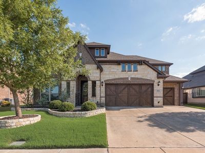 1037 Canterbury Ln