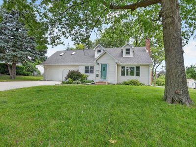 2509 Edgemont Ave