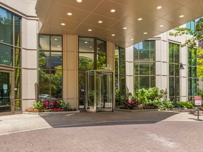 400 N La Salle Dr APT 1309
