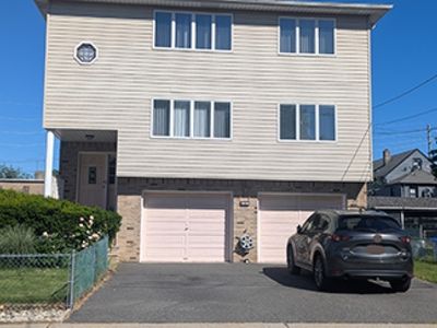 33 William St
