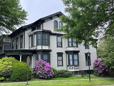 112 Academy St
