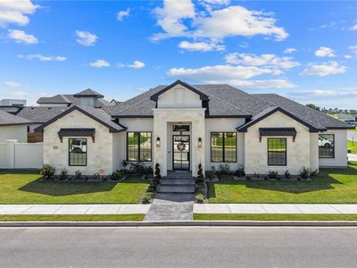 2701 E Versace Dr