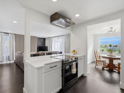 111 Hawthorne Ave APT 2