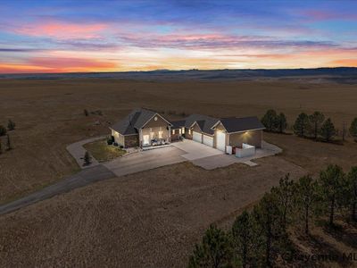 1207 Red Tail Way