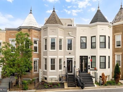 26 Todd Pl NE #2