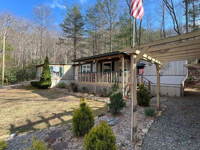 32 Nelson Ln