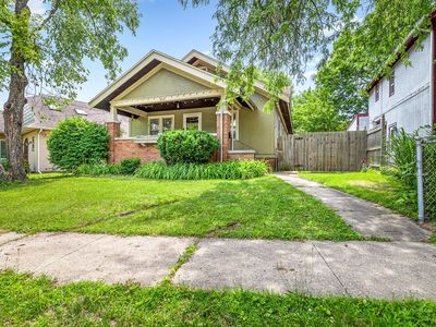 238 Guard St