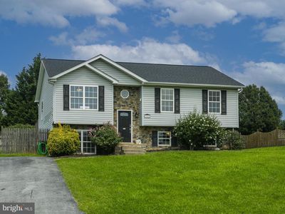 28 Roger Ct