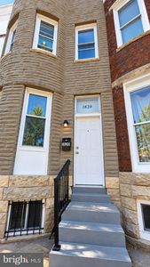 1820 N Mount St