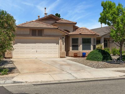 2100 Violeta Cir SE