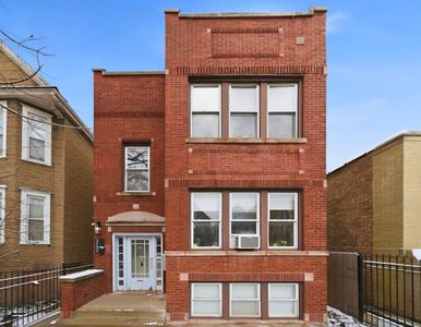 3742 W Diversey Ave