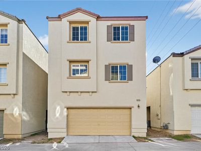 9165 Desirable Ct