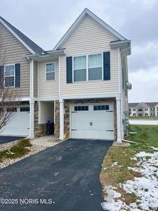 Property at 4645 Lakeside Dr, Maumee, OH
