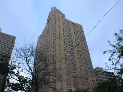 5000 S East End Ave APT 24A