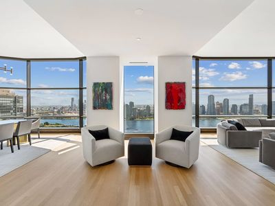 50 United Nations Plz APT 31B