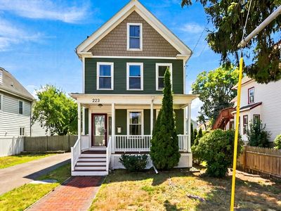 223 Webster St