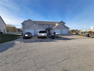 10630-10636 N Locust Ct