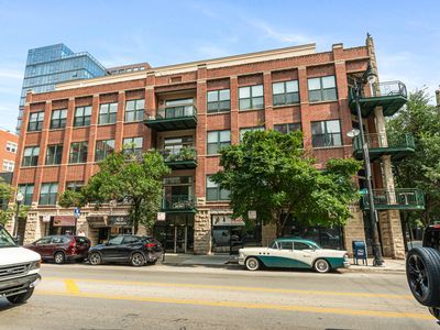 936 W Madison St APT D2