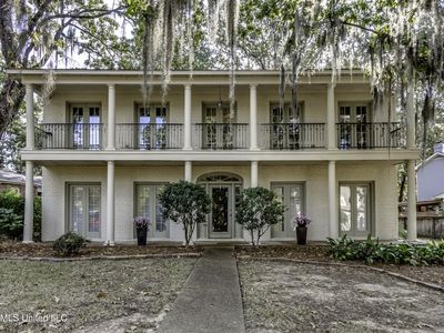 30 Moss Forest Cir