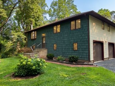 32 Gravel Hill Rd