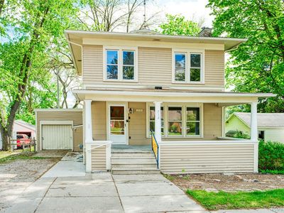 Property at 712 E Grand River Ave, Fowlerville, MI