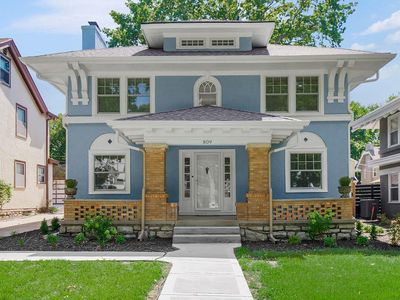 809 W Gregory Blvd